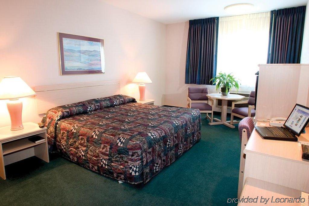 Rodeway Inn Хелена Номер фото